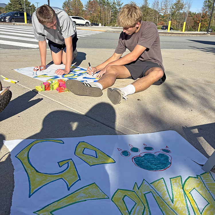 Homecoming Poster Making